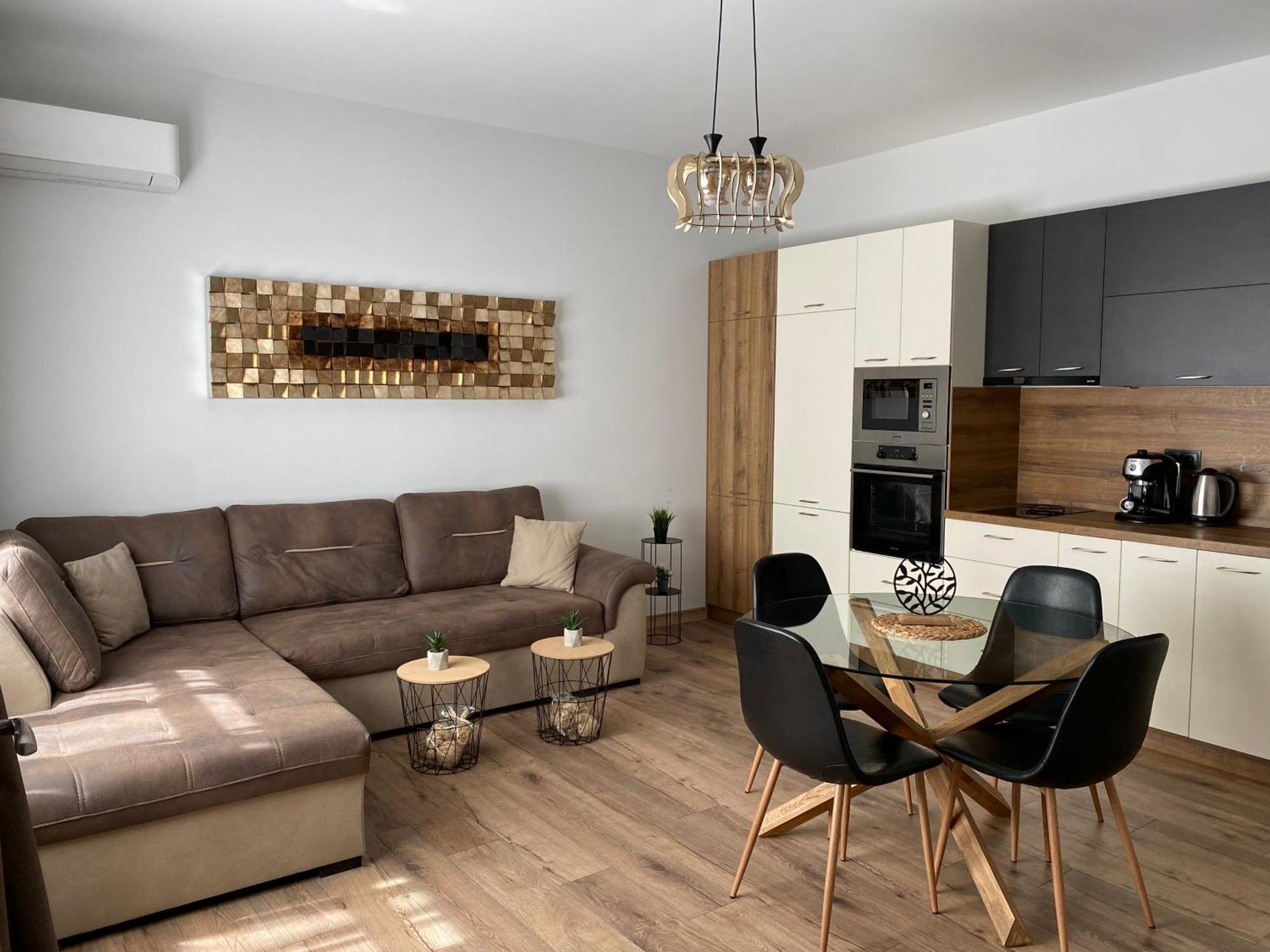 La Luna - High-End 2Bd Flat In The Top Centre By Flat Mаnager Sófia Exterior foto